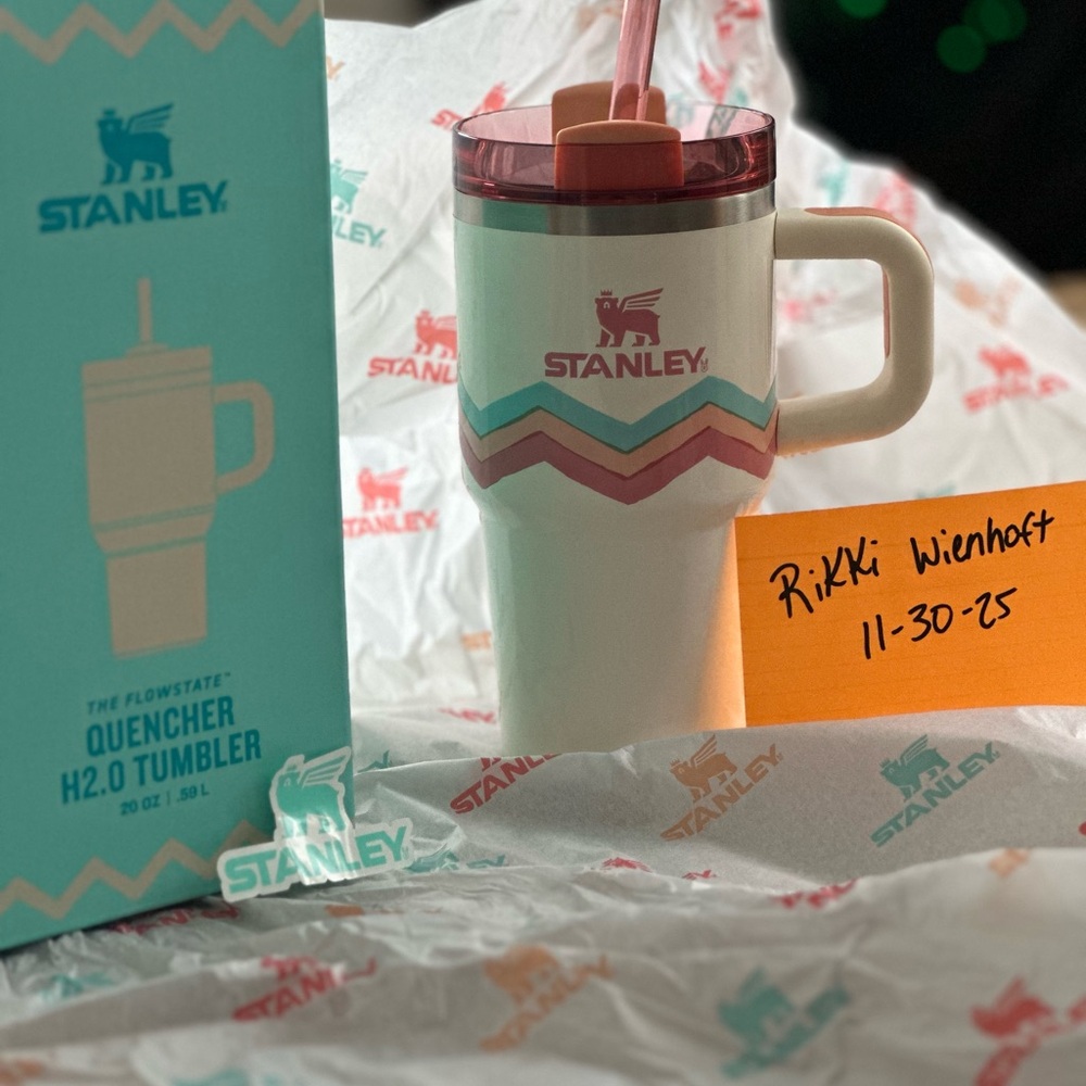 Stanley Egg-cellence 20oz